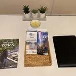 Cosy Riverside - Woodsmill Quay Free Parking 아파트 *