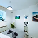 Apartment Cosy Riverside - Woodsmill Quay Free Parking