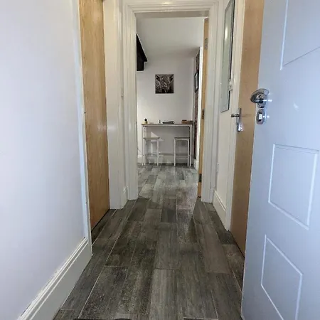 Cosy Riverside - Free Parking * York