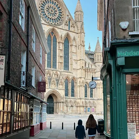 Cosy Riverside - Free Parking York