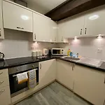 Apartment Cosy Riverside - Woodsmill Quay Free Parking *